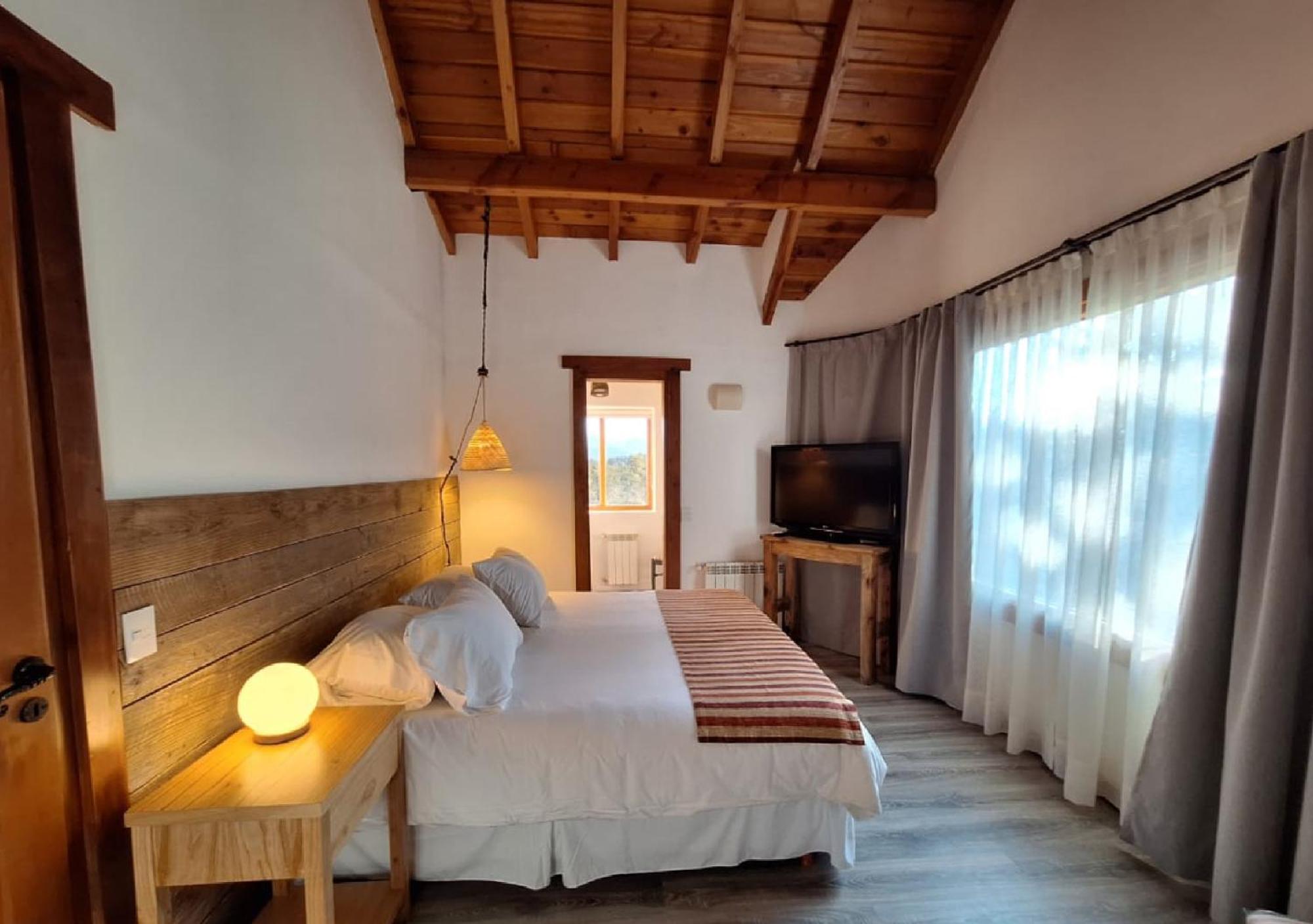 El Bosque By Dot Tradition Villa La Angostura Bagian luar foto